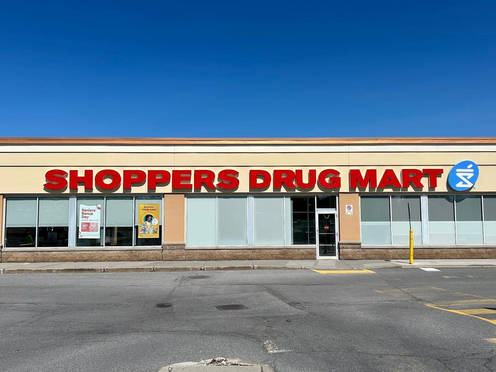 Shoppers Drug Mart (photo: Alex S, via Google)