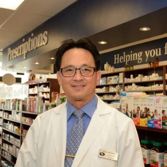 SeniorHome.ca - Woodroffe Pharmacy