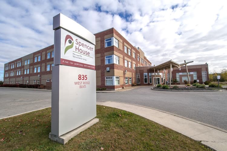 Spencer House Orillia - Photo 1