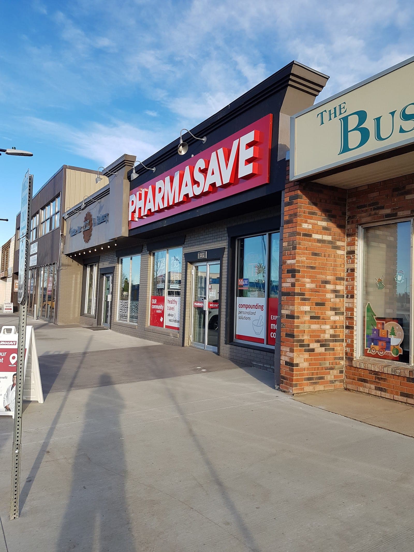 Pharmasave Slave Lake (photo: Orest Ulczak, via Google)