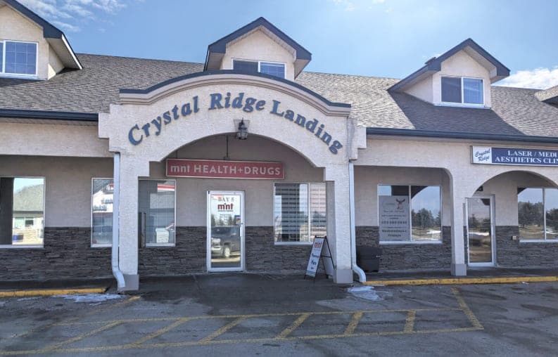 SeniorHome.ca - Mint Pharmacy: Crystal Ridge