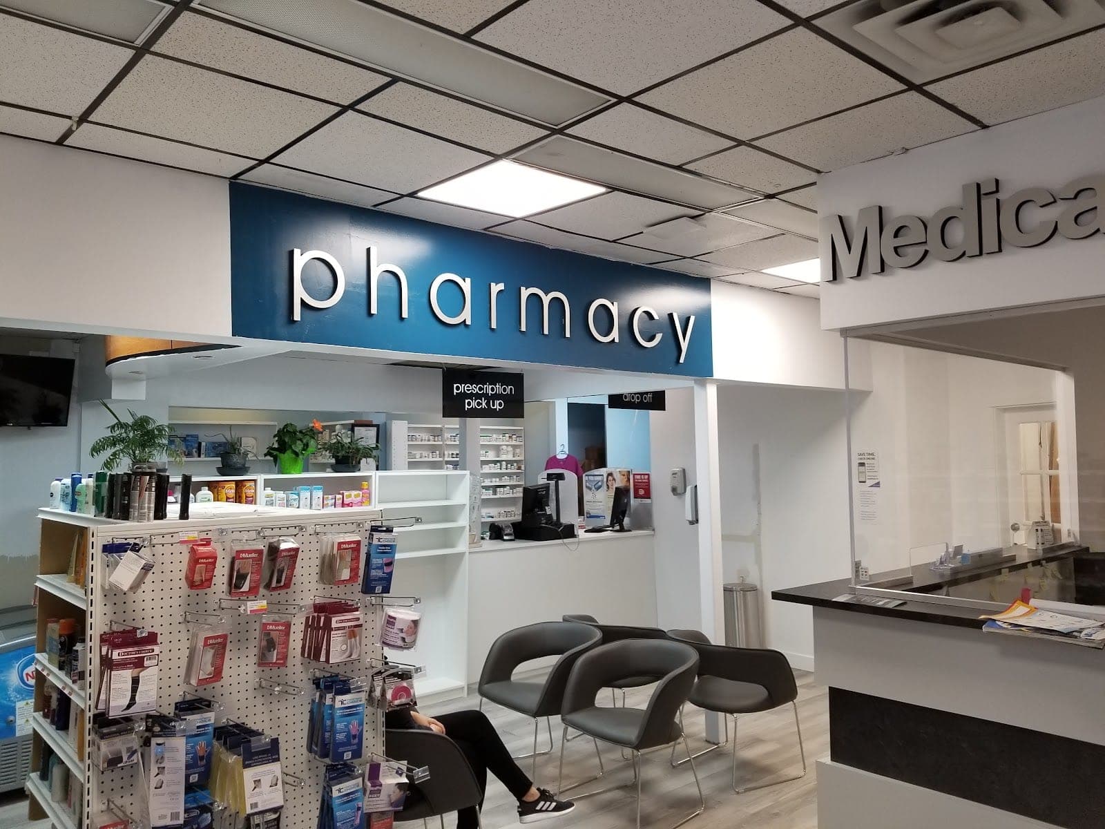 Powell River Pharmacy (photo: Powell River Pharmacy, via Google)