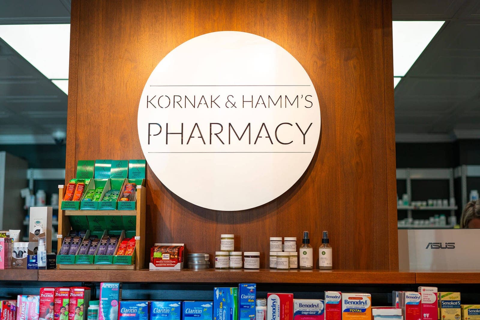 SeniorHome.ca - Kornak & Hamm's Pharmacy