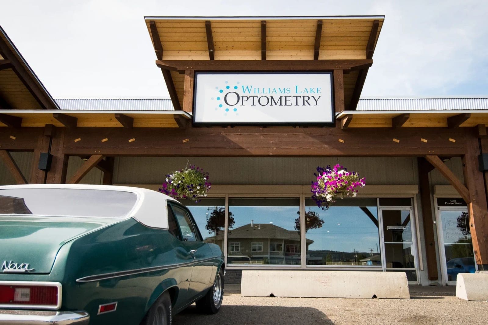 SeniorHome.ca - Williams Lake Optometry