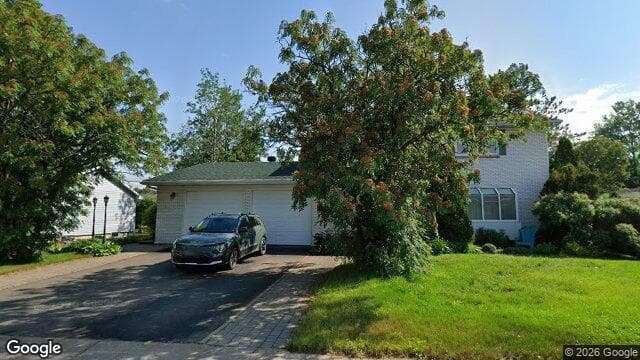 Clinique De Physiotherapie (Google Street View)