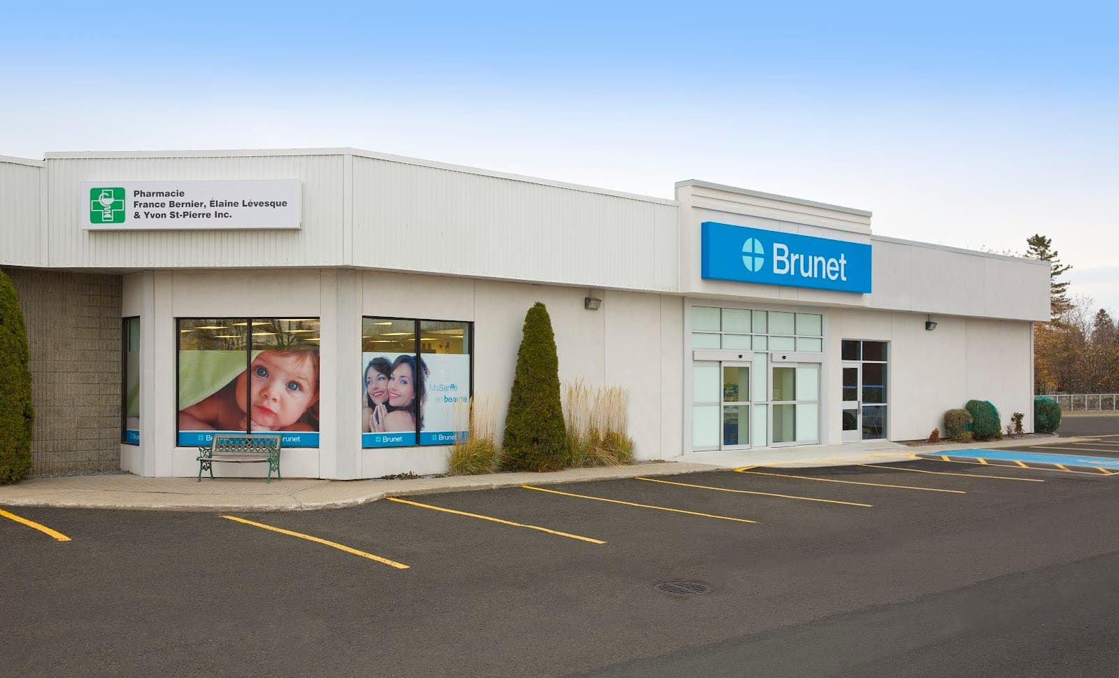 Brunet K. Grenier, M. Boucher-Simard, pharm. prop. Affiliés (photo: Brunet K. Grenier, M. Boucher-Simard, pharm. prop. Affiliés, via Google)