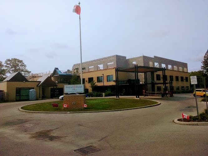 Royal Rose Place - Photo 1