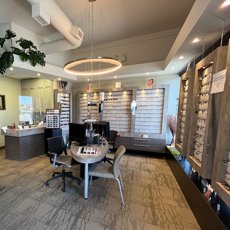 SeniorHome.ca - East St Paul Eye Care