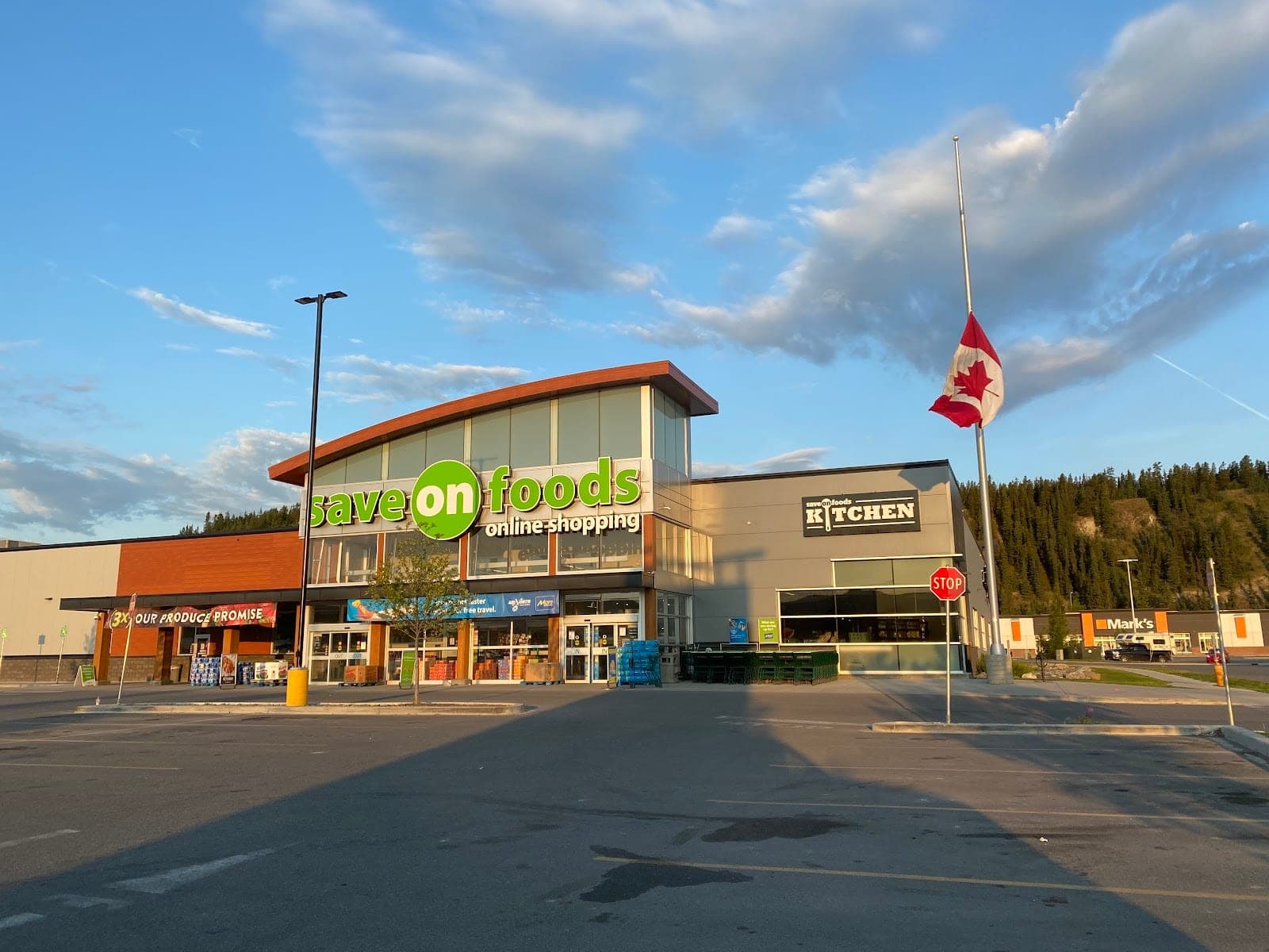 Save-On-Foods (photo: Mark Wu, via Google)