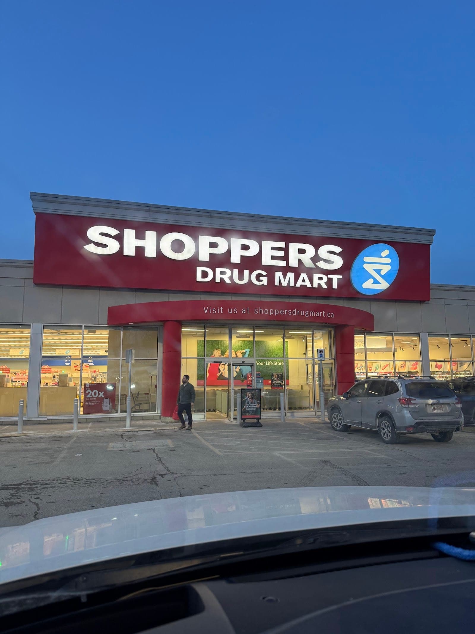 Shoppers Drug Mart (photo: Fraser, via Google)