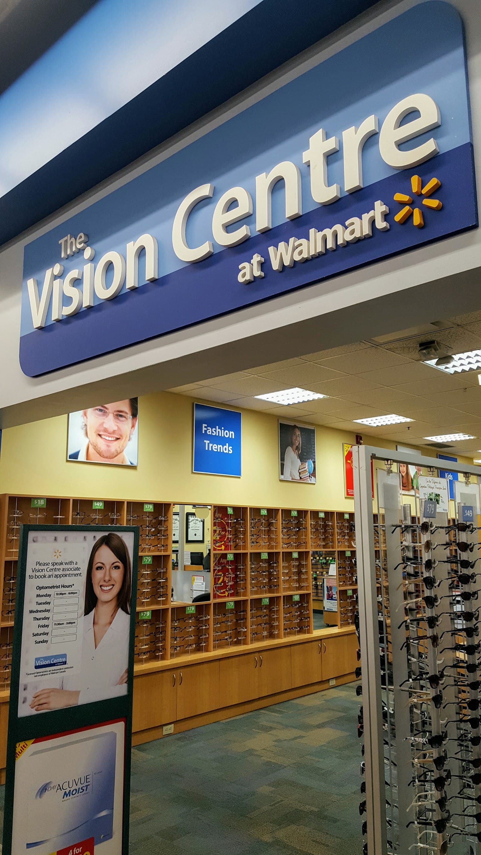 Walmart Vision Centre (photo: Ryan Marttala, via Google)
