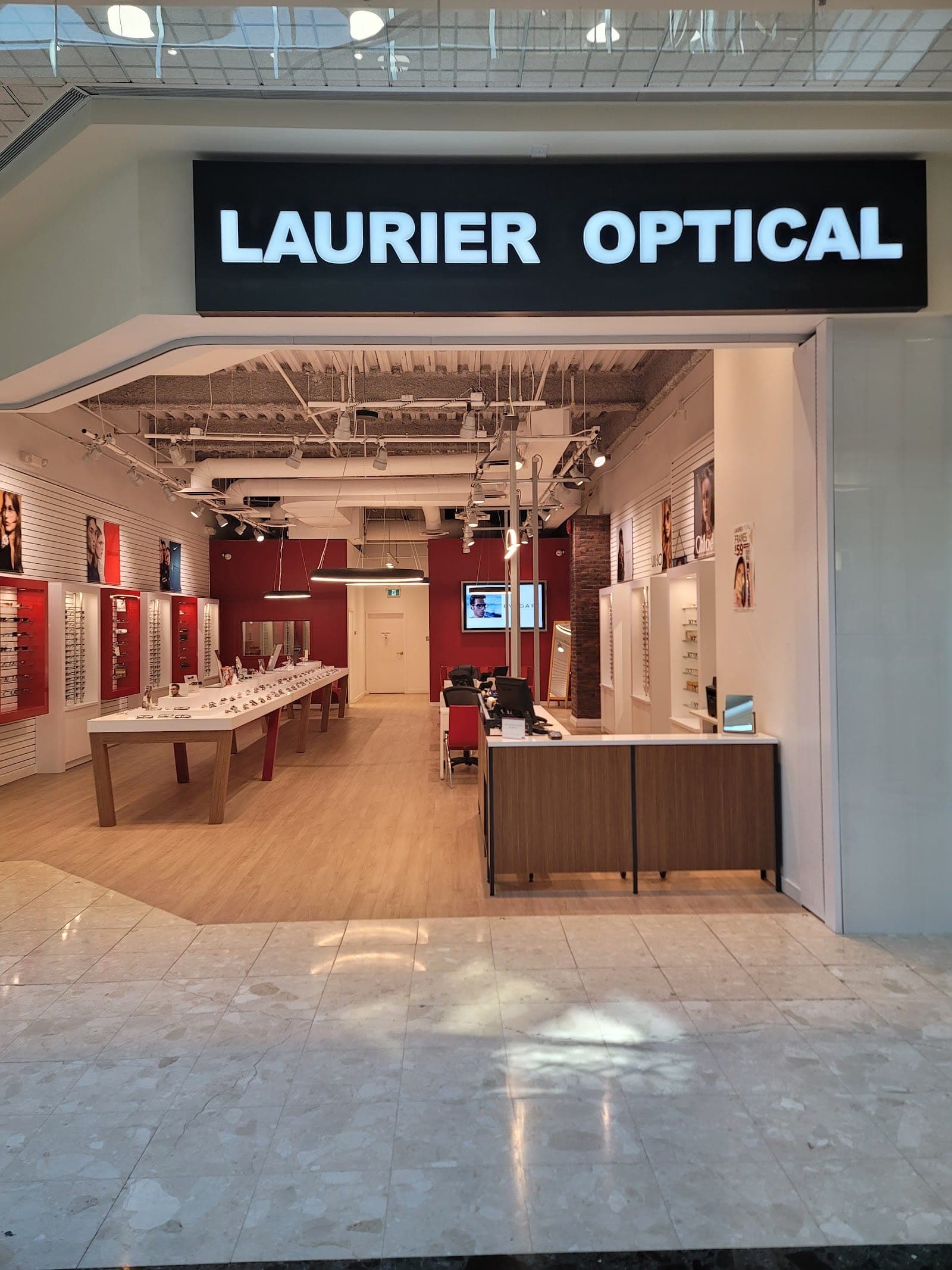 Laurier Optical Place d'Orléans (photo: Laurier Optical Place d'Orléans, via Google)