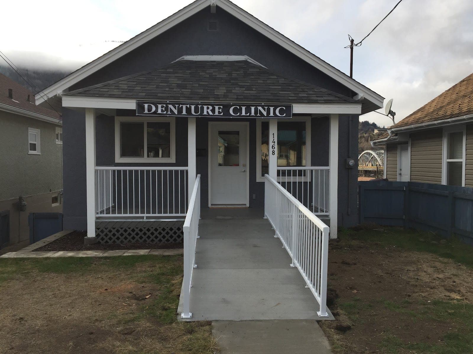Record Ridge Denture Clinic (photo: Record Ridge Denture Clinic, via Google)