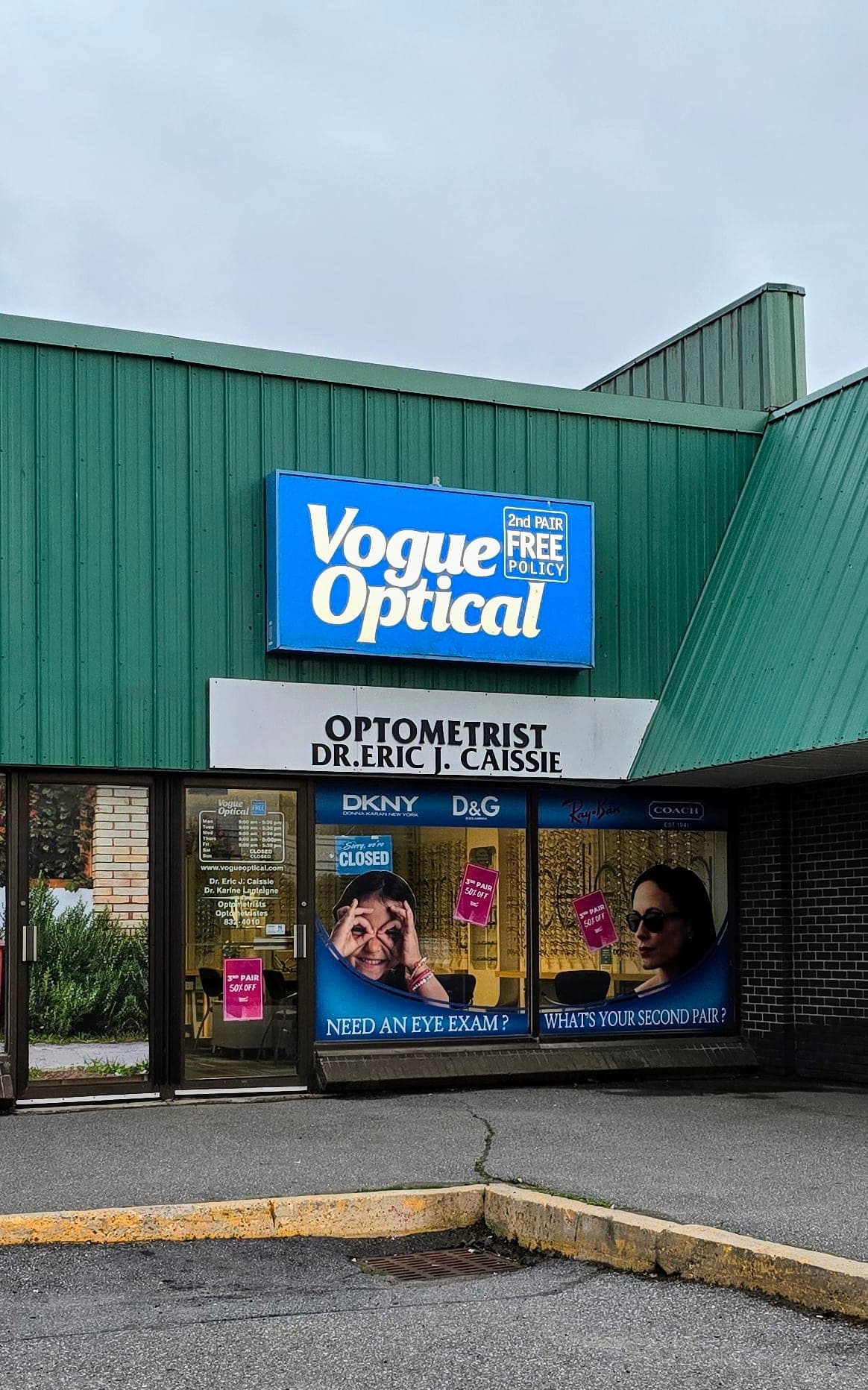 Vogue Optical (photo: Stephen Peter, via Google)
