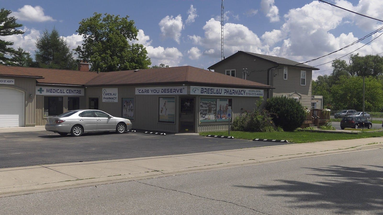 Breslau Pharmacy & Wellness Centre (photo: Breslau Pharmacy & Wellness Centre Ltd., via Google)