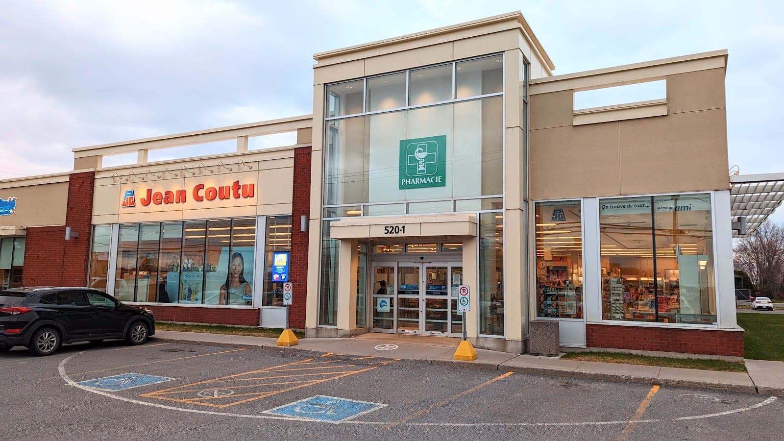 PJC Jean Coutu (photo: Hugo Lapointe, via Google)