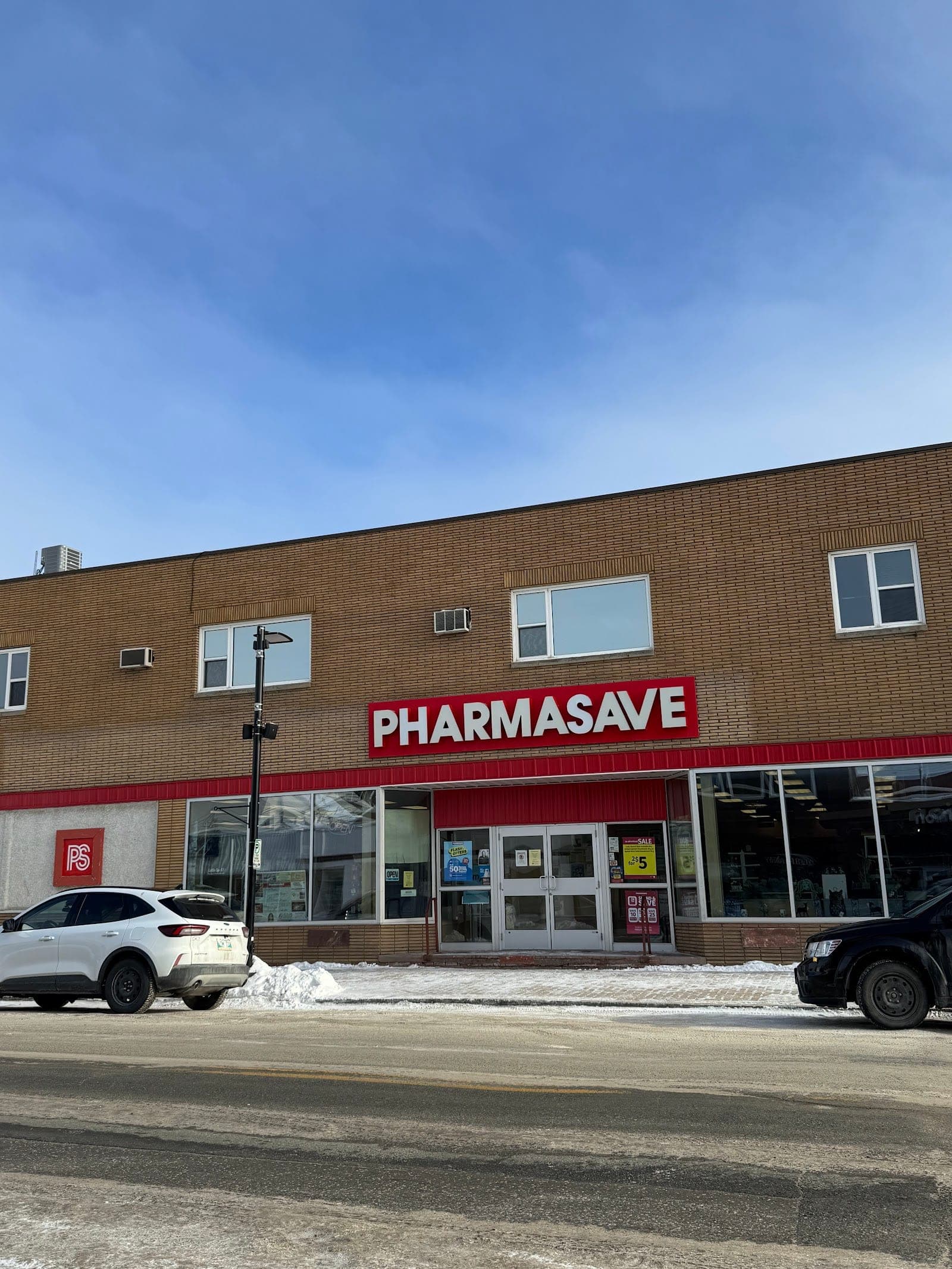 Pharmasave #471 Flin Flon (photo: Pavan Patel, via Google)