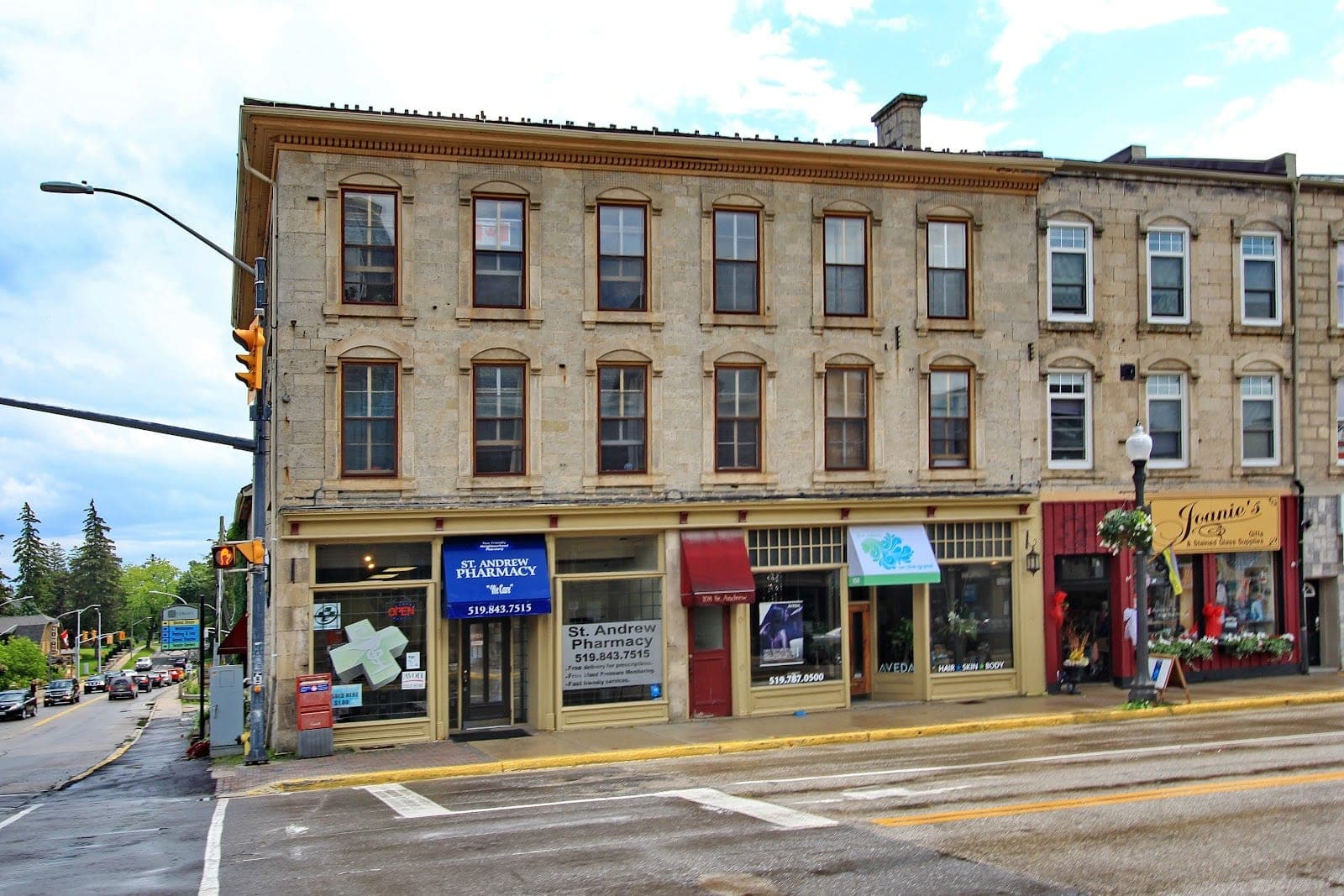 St. Andrew Pharmacy (photo: Rostyslav Tverdostup, via Google)