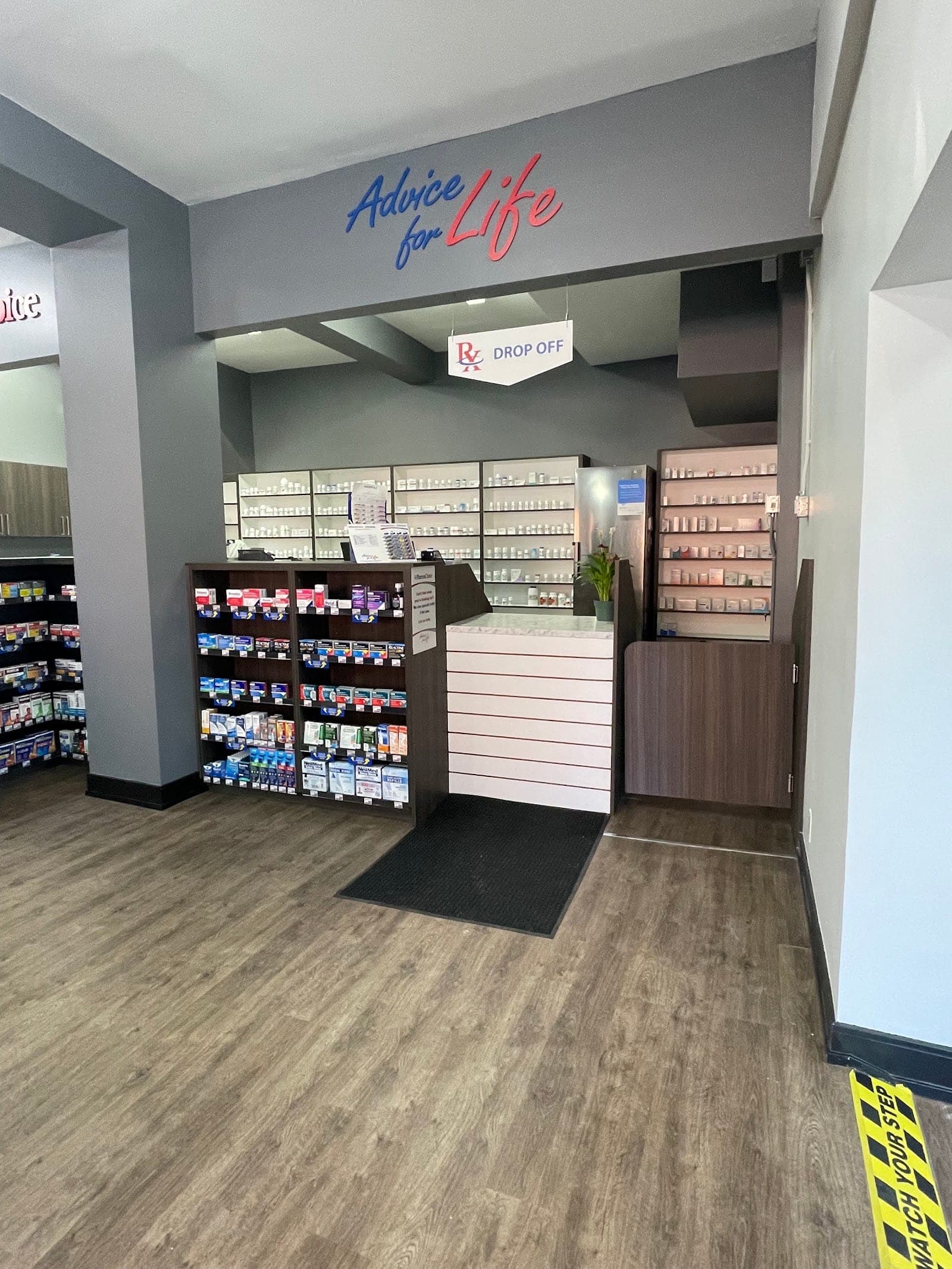 Hillsburgh Pharmacy - Pharmachoice (photo: Hillsburgh Pharmacy - Pharmachoice, via Google)