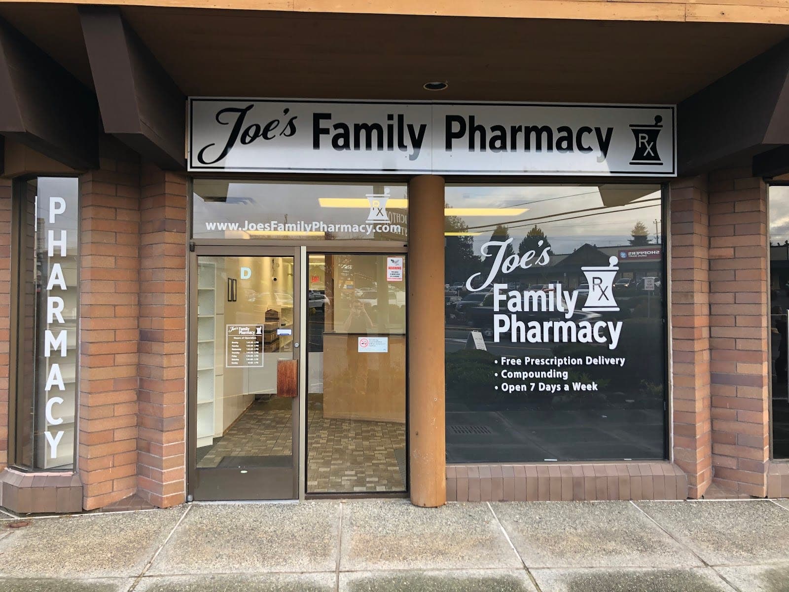 Joe's Family Pharmacy - Saanichton (photo: Joe's Family Pharmacy - Saanichton, via Google)