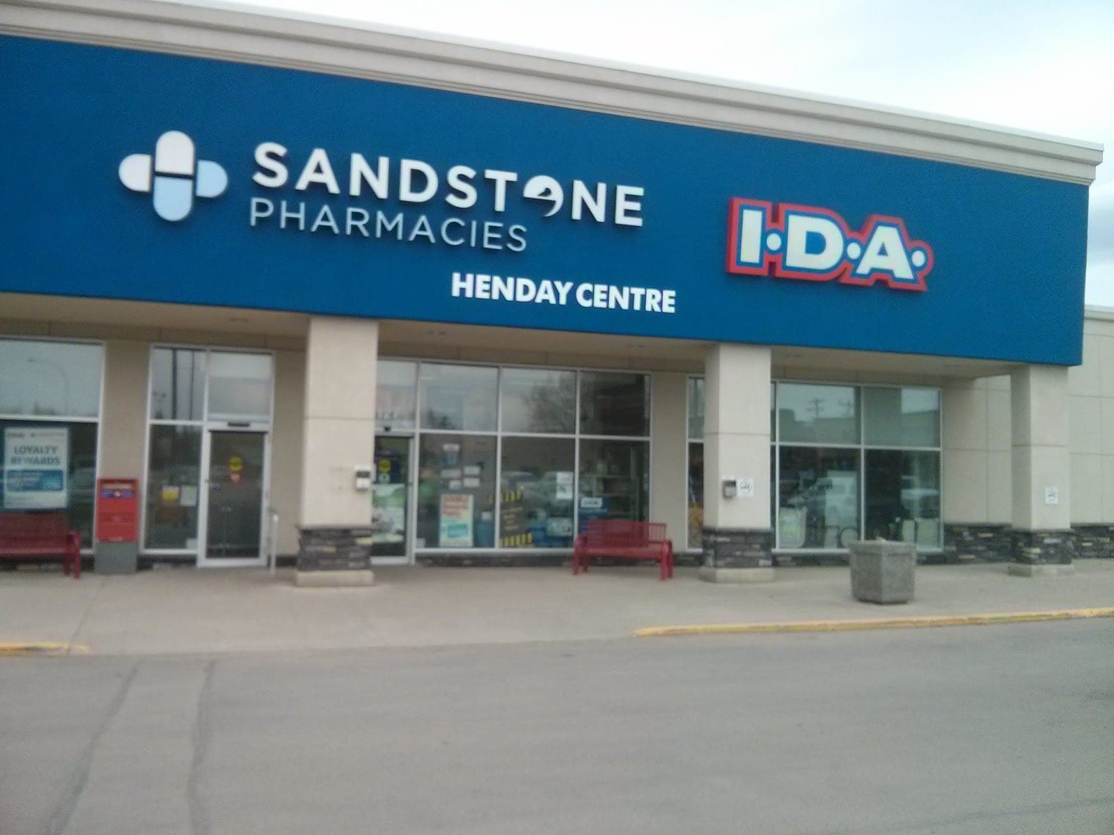 I.D.A. Sandstone Pharmacies Henday Centre (photo: Craig Robertson, via Google)