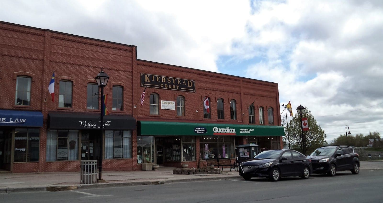 Guardian Newnham & Slipp Pharmacy (photo: Rejean Beauchamp, via Google)