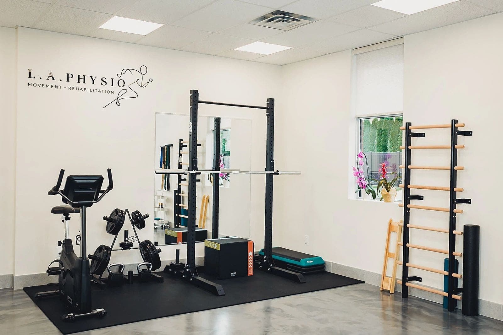 SeniorHome.ca - L.A. Physio
