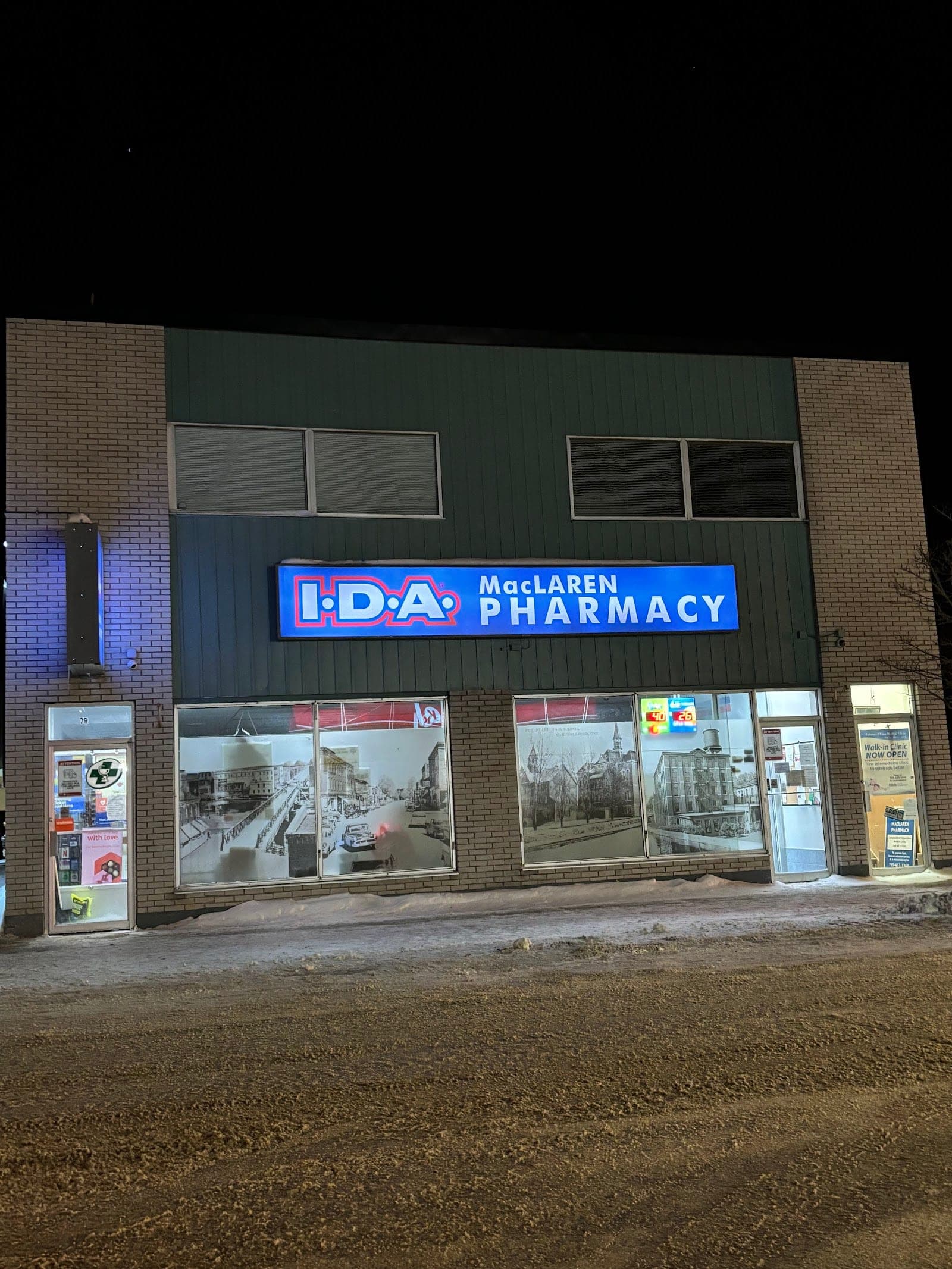 I.D.A. MacLaren Pharmacy (photo: Sebastian Soare, via Google)