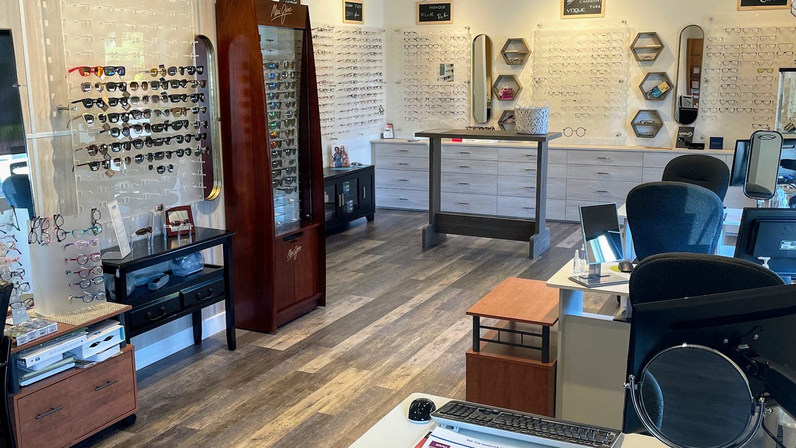 Sooke Eyecare Doctors of Optometry - Eye Health Services (photo: Sooke Eyecare Doctors of Optometry - Eye Health Services | Eyeglasses, via Google)