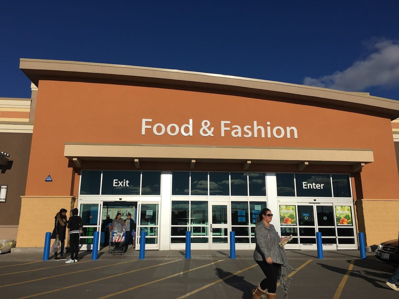 Walmart Pharmacy (photo: Sandeep Singh Goraya, via Google)
