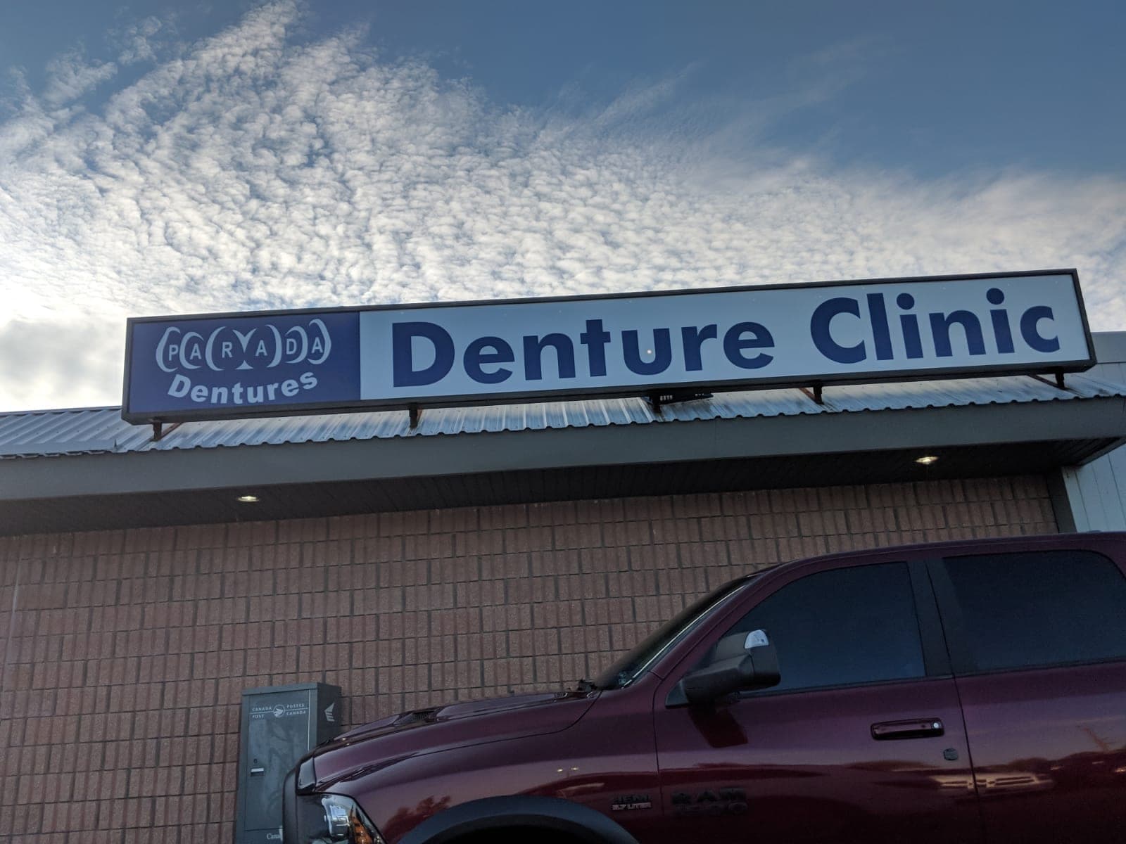 Parada Dentures Fergus (photo: Nicole Parada, via Google)