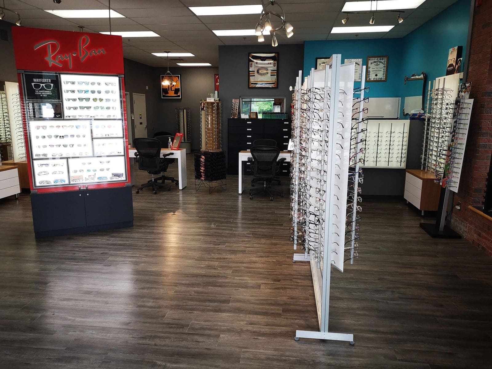 SeniorHome.ca - Kanata Opticians