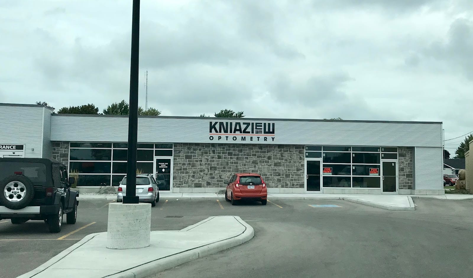 Kniaziew Optometry (photo: Jordan Kniaziew, via Google)
