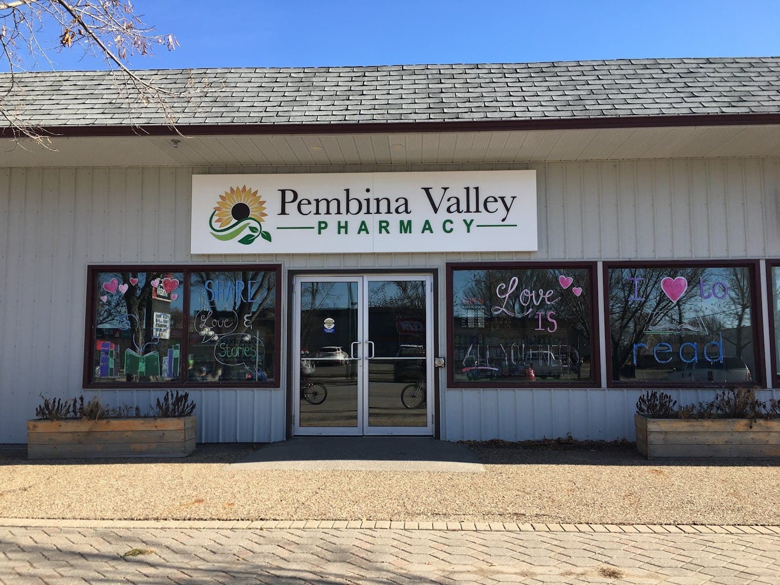Pembina Valley Pharmacy (photo: Peter Wiebe, via Google)