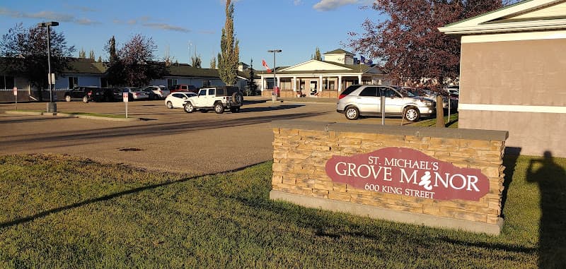 St Michael's Grove Manor - Photo 1