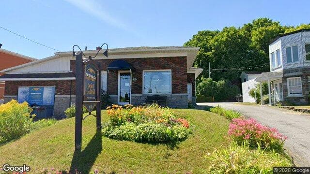 Clinique D'Optometrie Lussier (Google Street View)