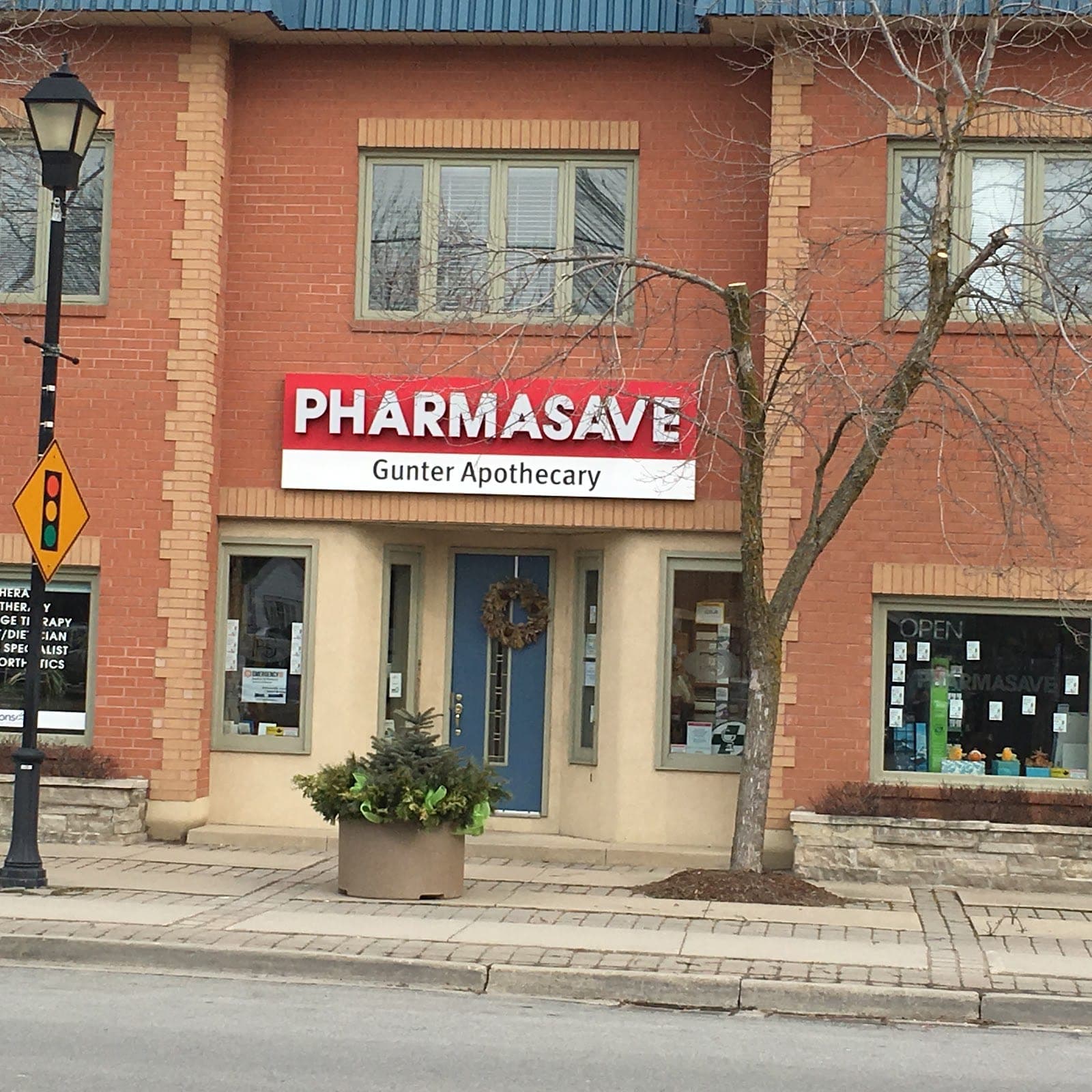 Pharmasave Gunter Apothecary (photo: Pharmasave Gunter Apothecary, via Google)