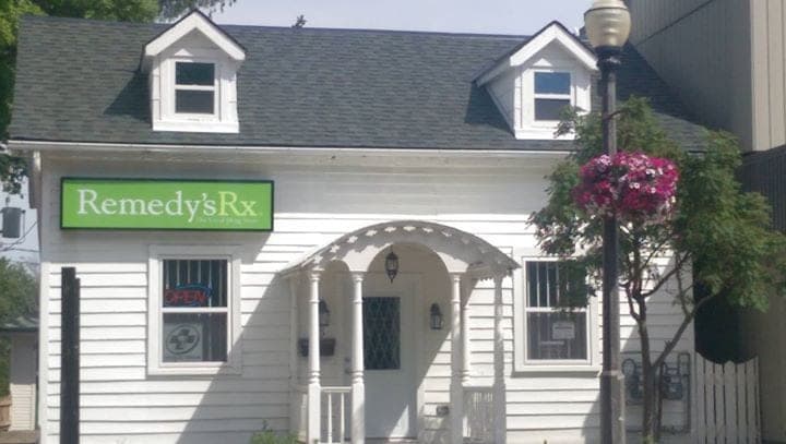 SeniorHome.ca - Elmira Pharmacy