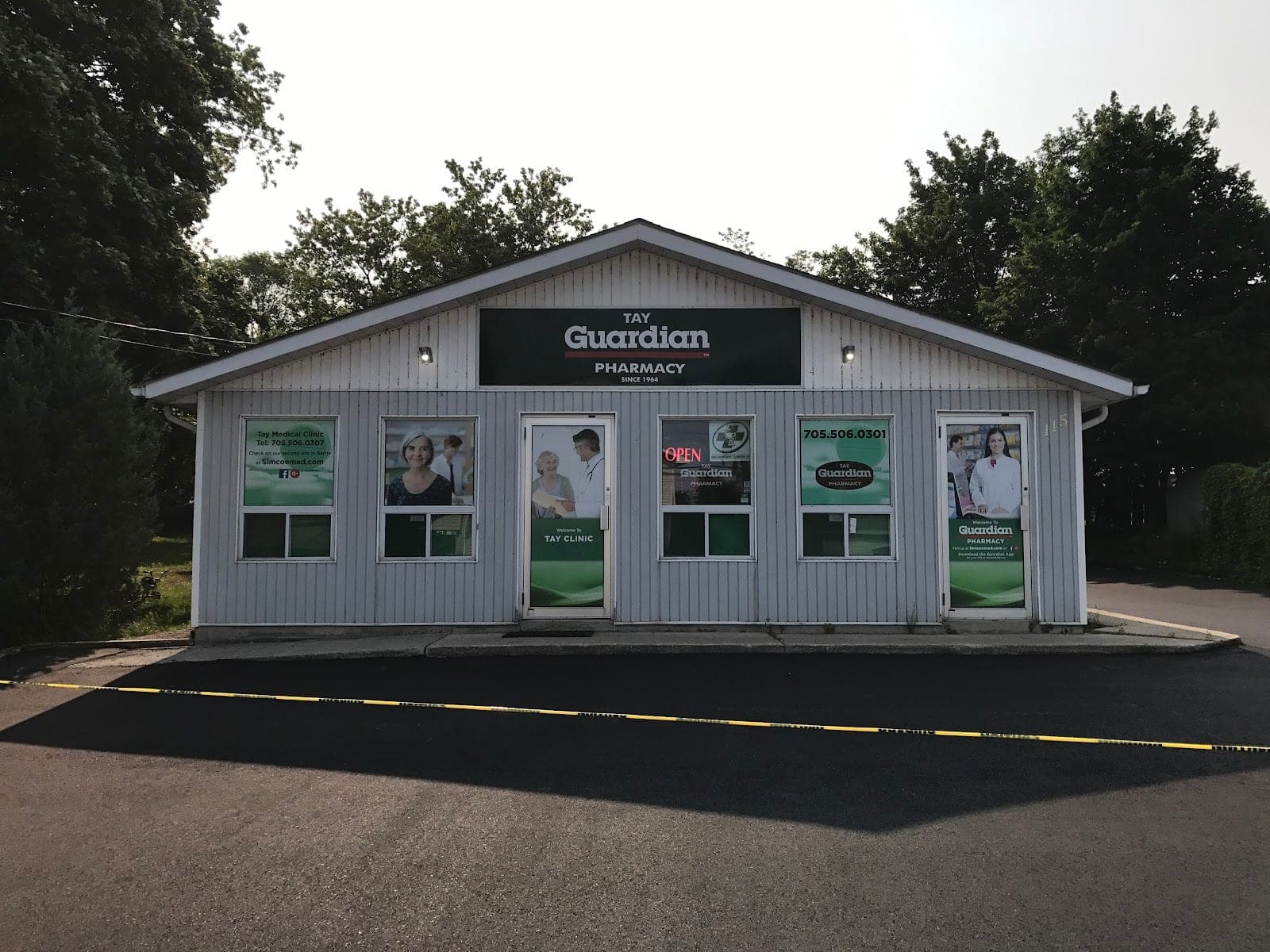 Guardian Tay Pharmacy (photo: hamid nowroozi, via Google)