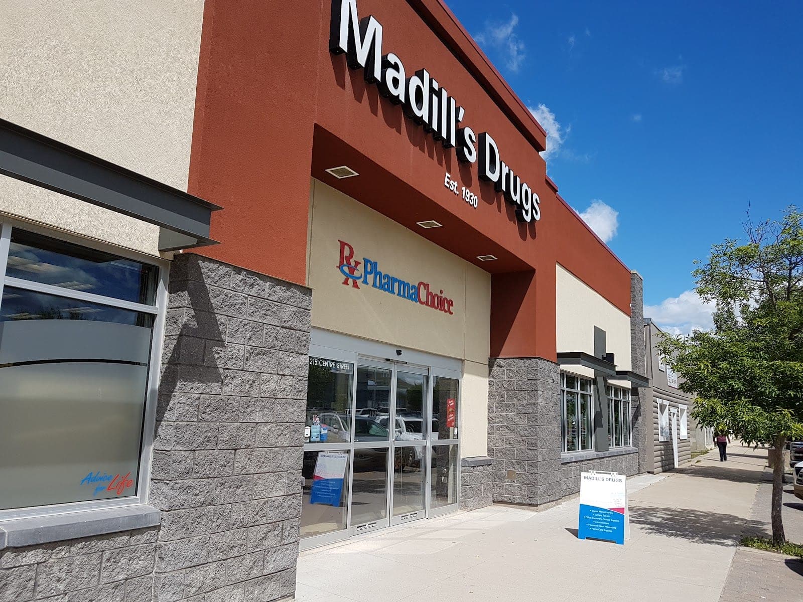 Madill's Drugs (photo: Nick Tkachuk, via Google)