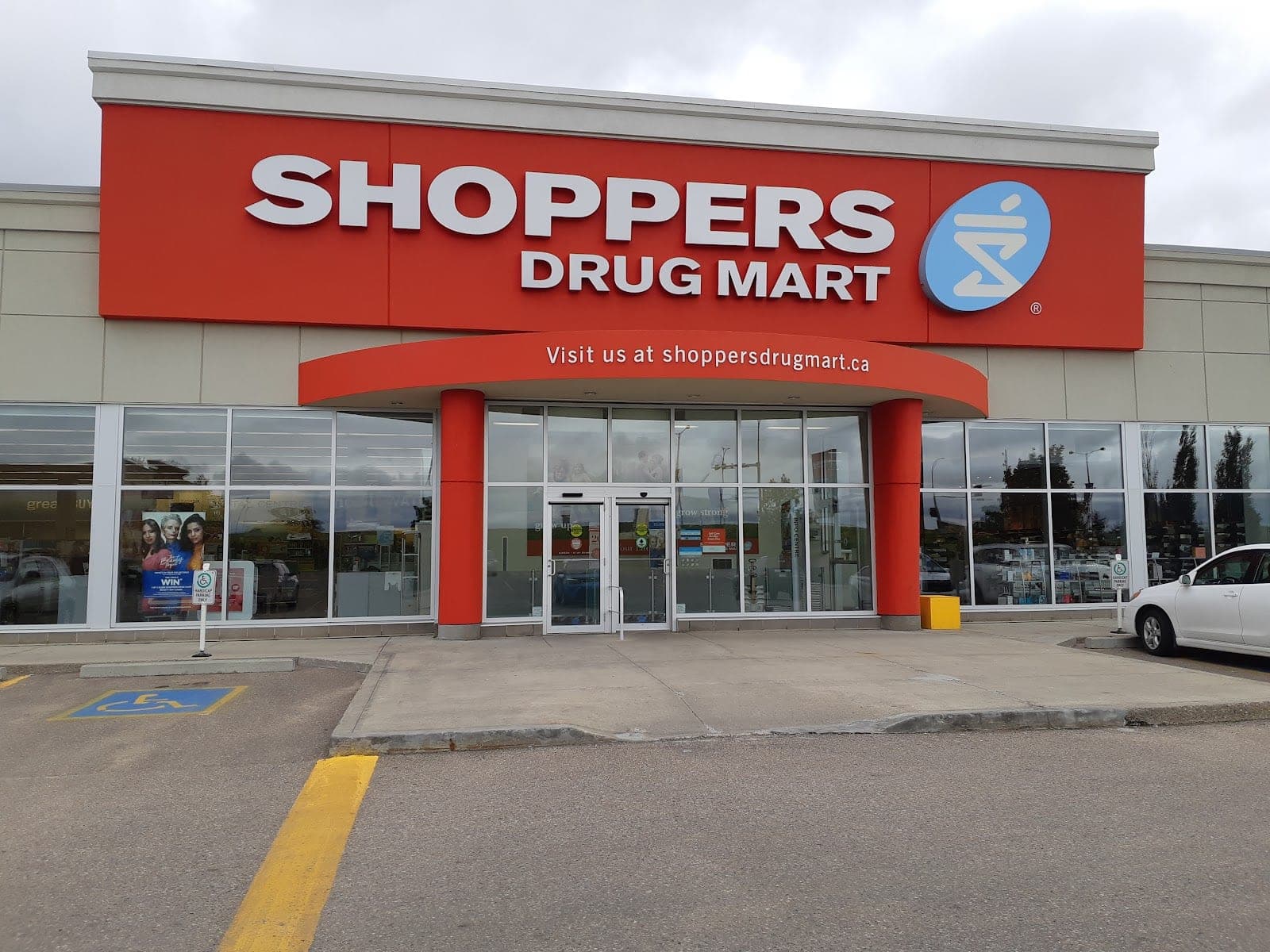 Shoppers Drug Mart (photo: Kelly Roy, via Google)