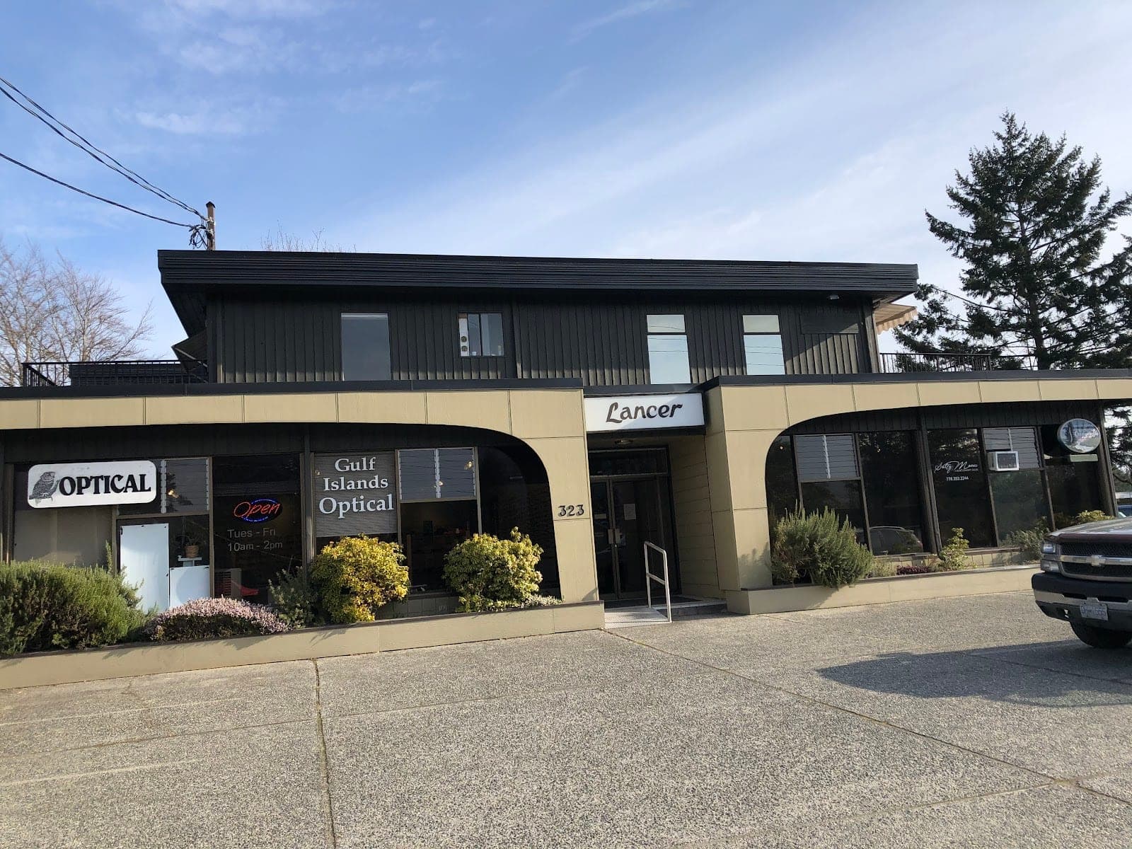 Gulf Islands Optical (photo: Gulf Islands Optical, via Google)