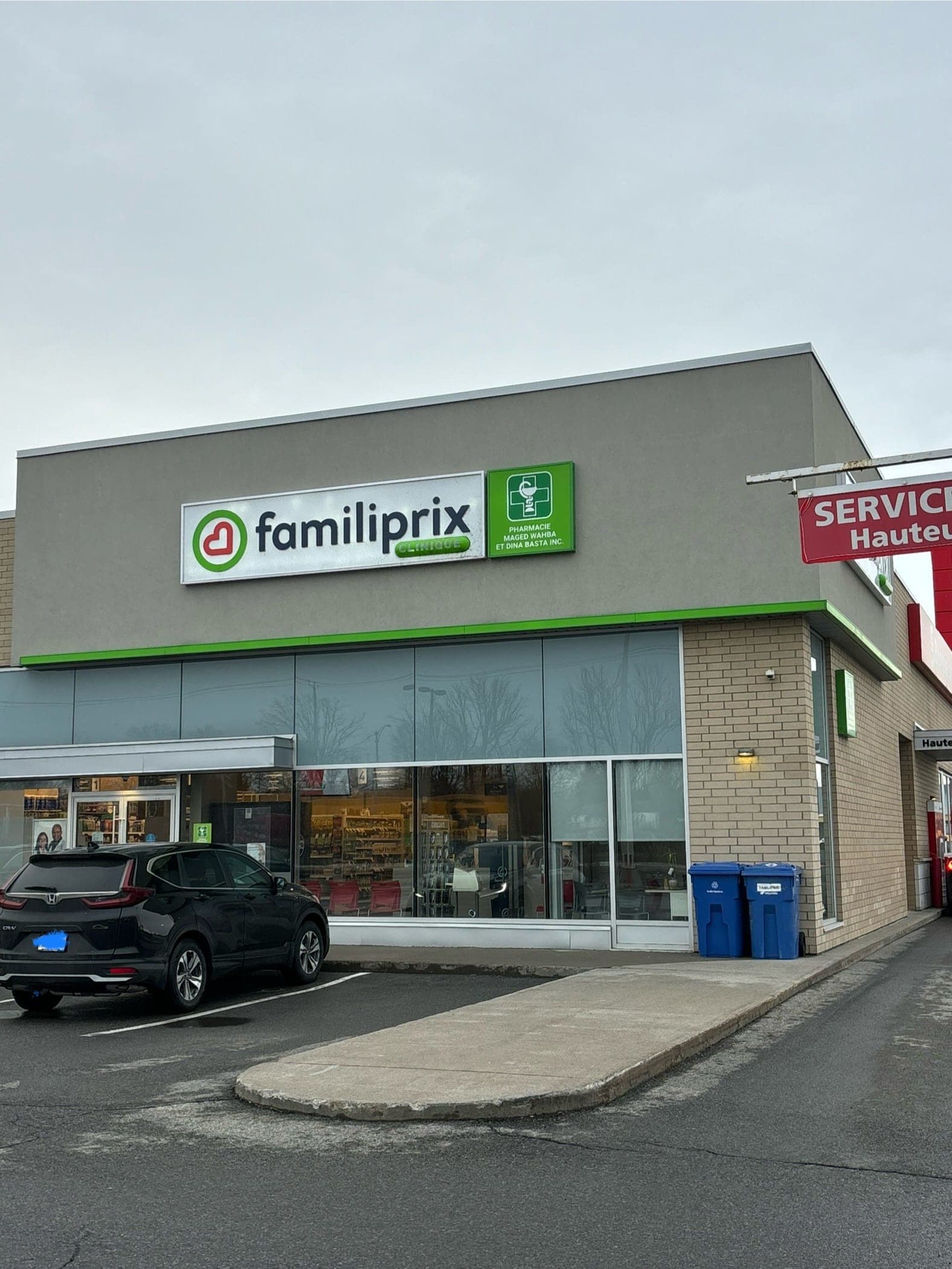 Familiprix Clinique (photo: Sebastian Soare, via Google)