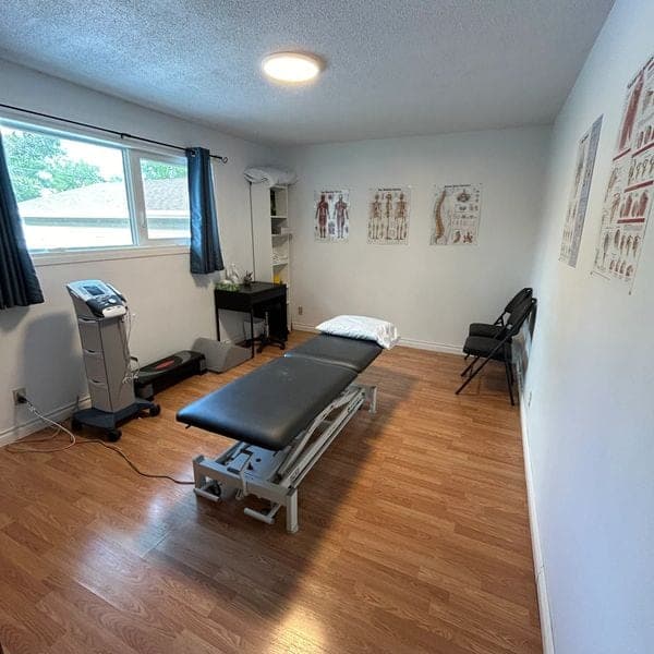 SeniorHome.ca - Prairie Sky Sport Therapy - Anytime Fitness Melville