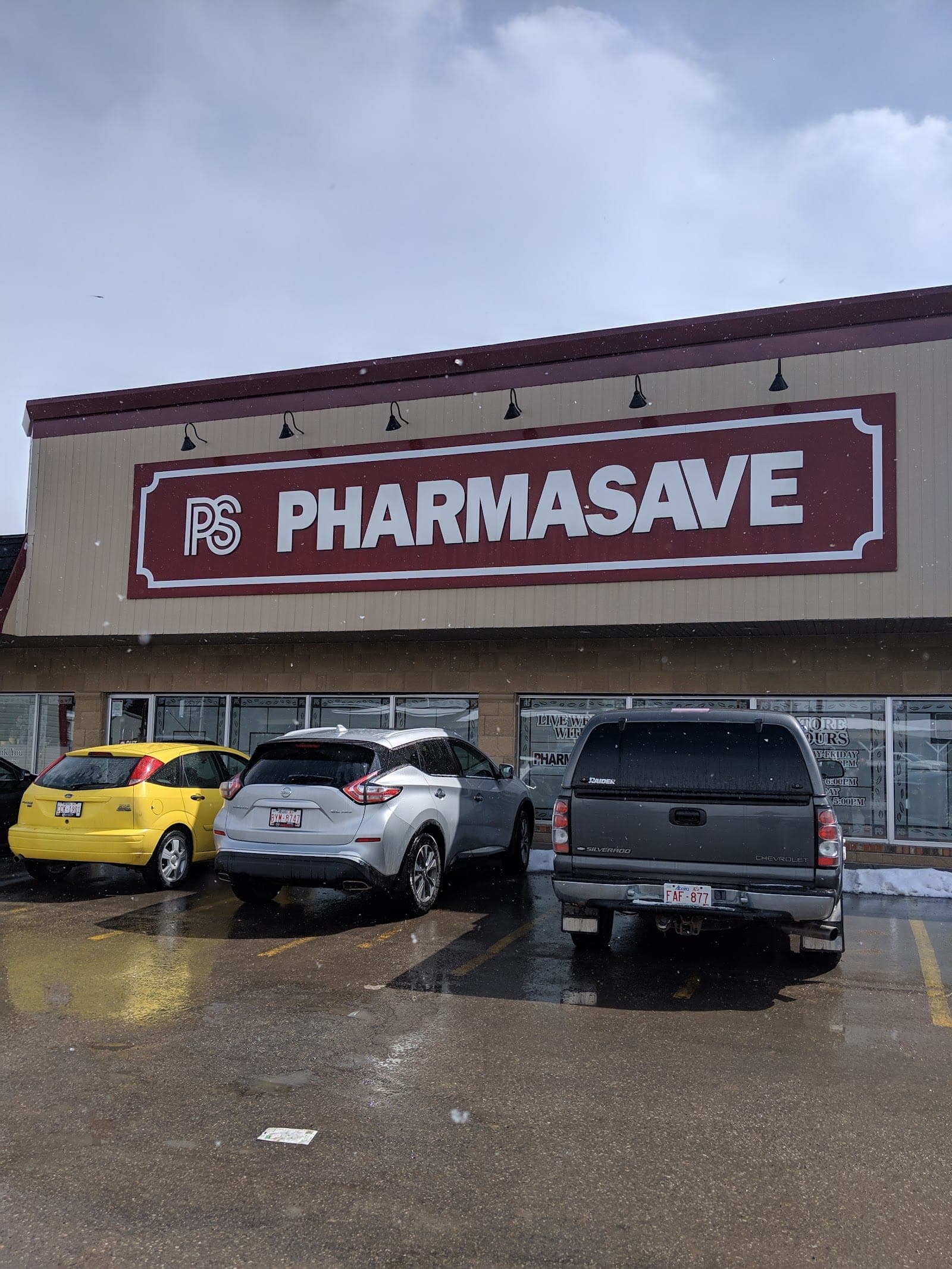 Pharmasave Sundre (photo: Jay Dipalo, via Google)