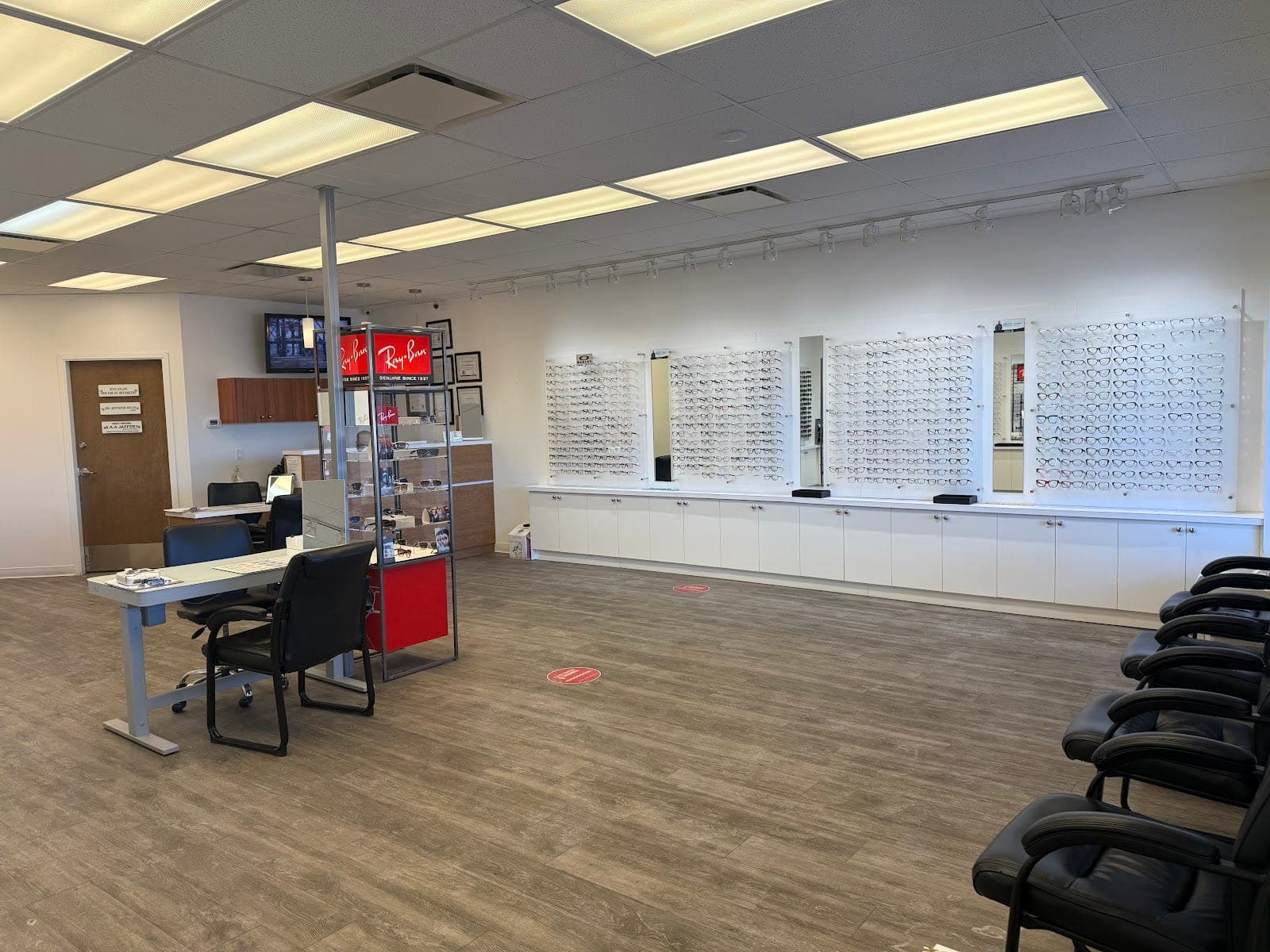Jaffery Optical (photo: Baathgagan89@gmail.com Gagan, via Google)