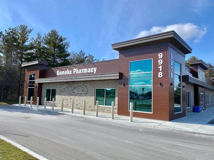 SeniorHome.ca - Komoka Pharmacy