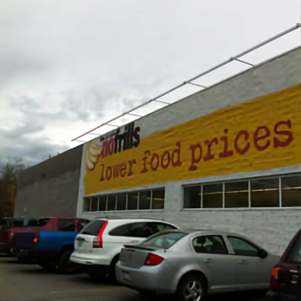 Loblaw Pharmacy (photo: Lazarus, via Google)