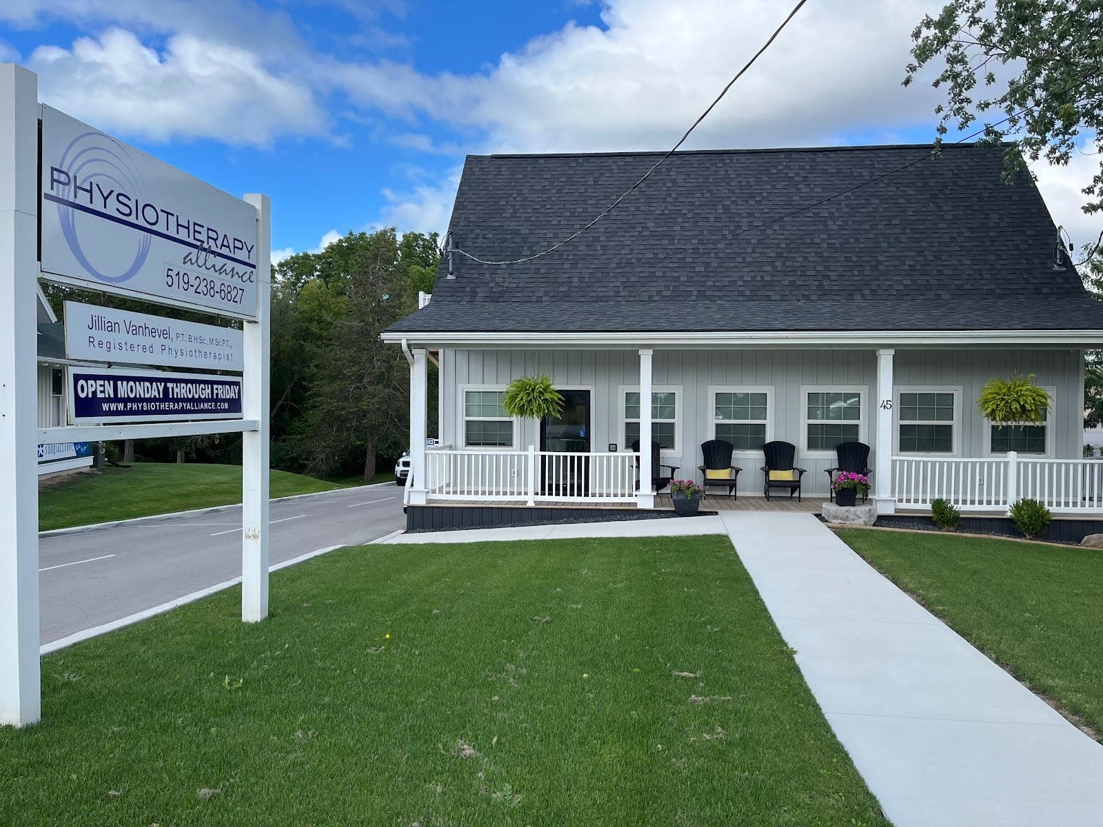 Physiotherapy Alliance - Grand Bend (photo: Jillian Vanhevel, via Google)
