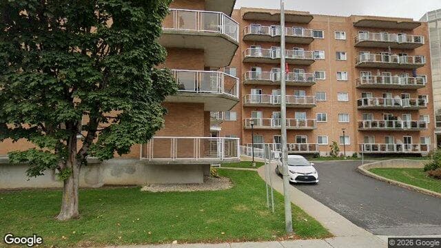 Lyne Caron denturologiste (Google Street View)